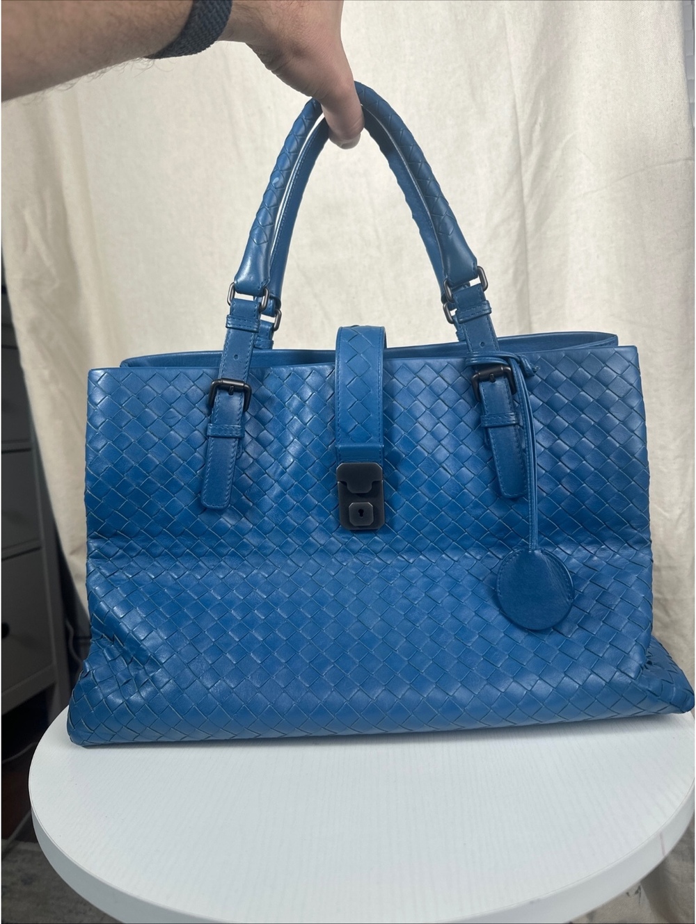 Bottega Veneta Roma Med Blue Intrecciato Leather Bag Italy